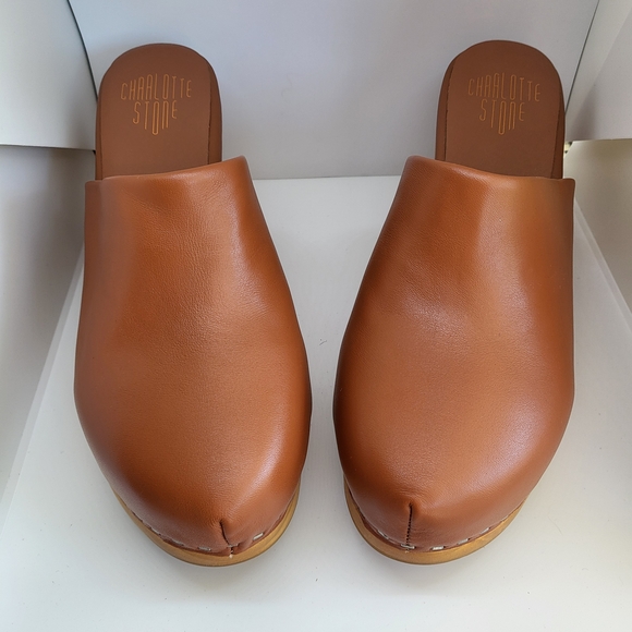 Brown Leather Clogs - Picture 7 of 10